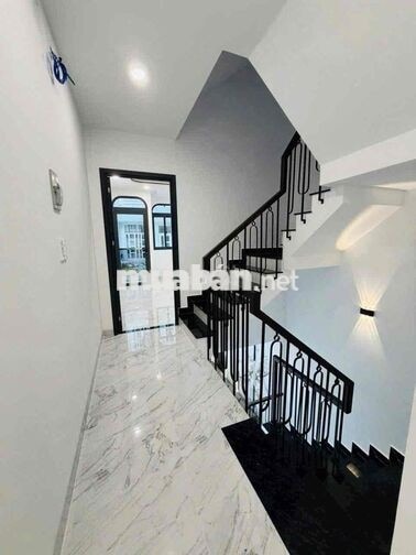 NHÀ 4 TẦNG, XÂY MỚI 100% ,VỊ TRÍ ĐẸP, Ô TÔ TỚI NHÀ, ÂU DƯƠNG LÂN P2Q8