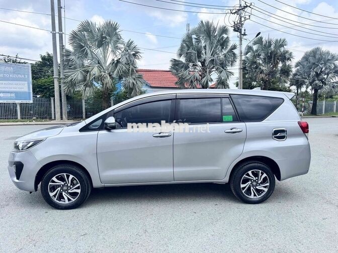 Toyota Innova 2020 Số sàn Bạc 80.000 km