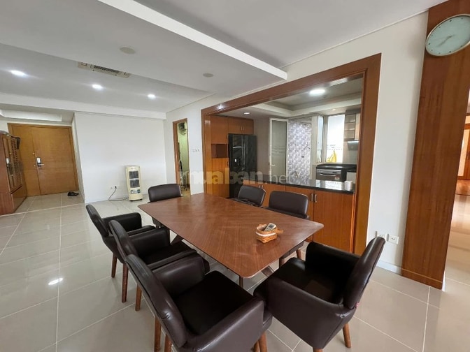 Cho thuê căn hộ 152m tại Saigon Pearl Quận Bình Thạnh, có hồ bơi, gym