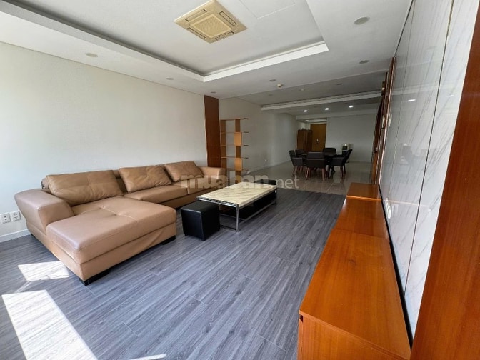 Cho thuê căn hộ 152m tại Saigon Pearl Quận Bình Thạnh, có hồ bơi, gym