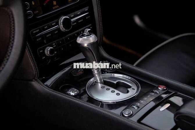 Bentley Continental Flying Spur Speed 2011 Đen