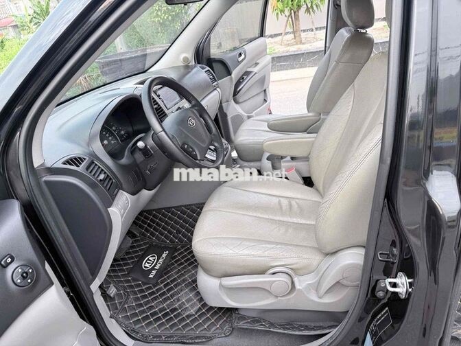 Kia Carnival nhập Hàn Quốc 2010 2.7AT 1 chủ đi kỹ