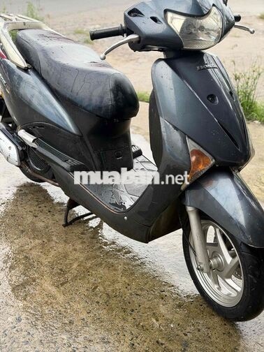 Honda SCR 110 Xám