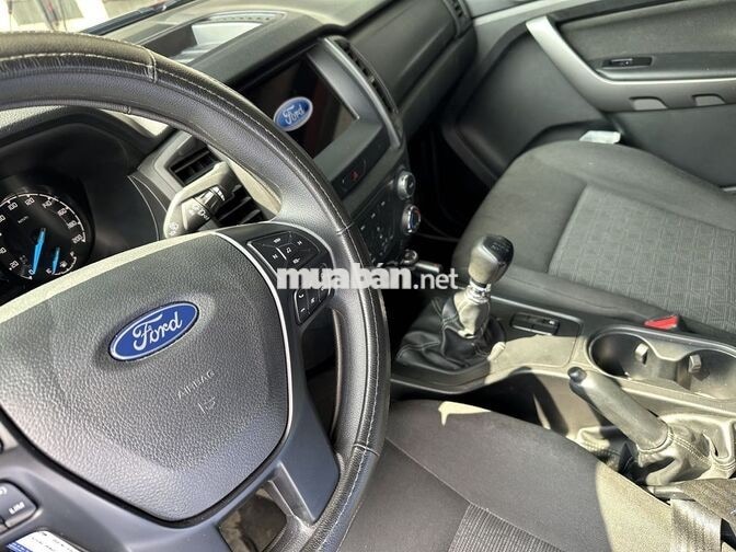 Ford Ranger 2021, Số sàn, màu Đỏ,vay Ngân Hàng 75%