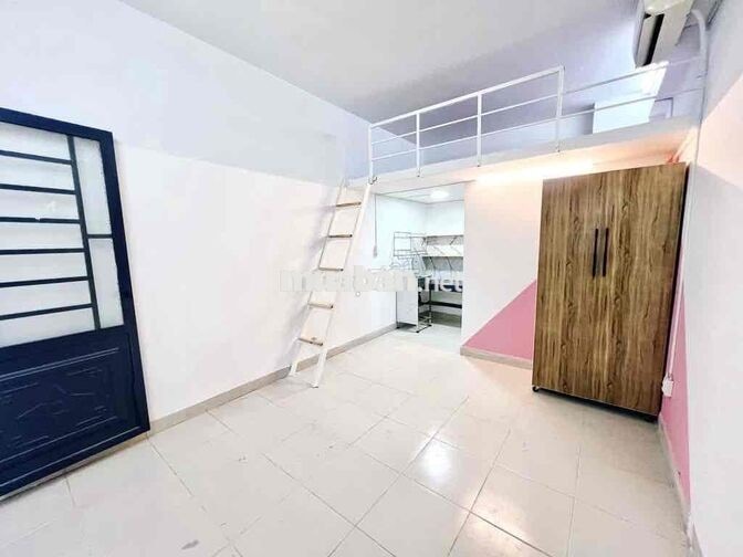 còn 1 phòng 30m2 cho thuê- có gác lửng- vệ sinh khép kín
