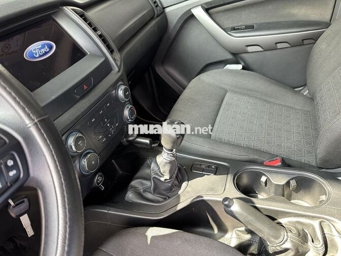 Ford Ranger 2021, Số sàn, màu Đỏ,vay Ngân Hàng 75%
