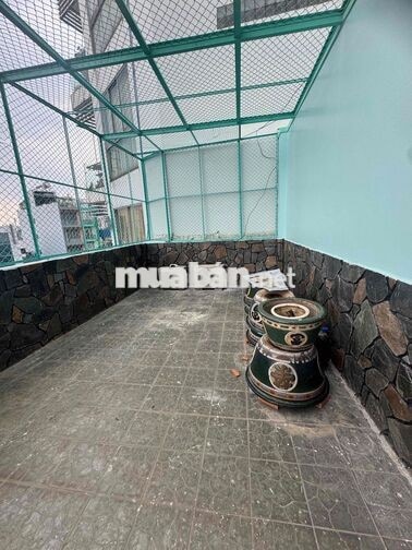 Cho thuê nhà MT  Trần Hưng Đạo P Cầu Ông Lãnh Q1.(kế bên Lotter