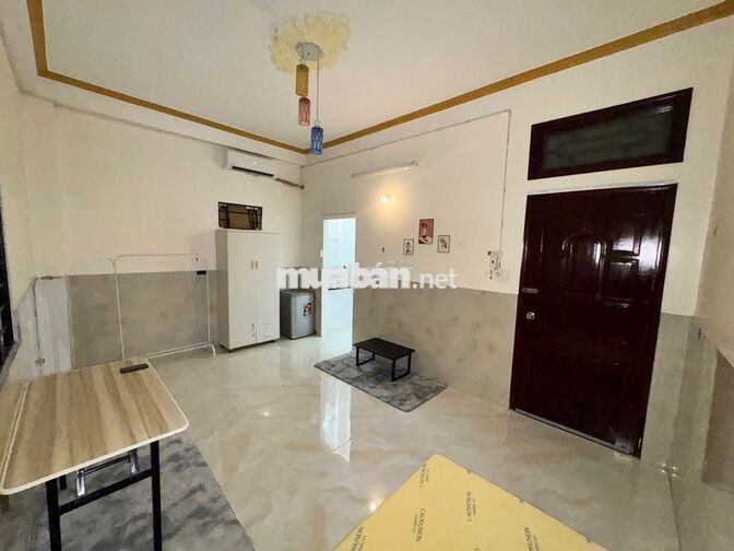 Phòng studio cực thoáng ngay gần Emart Phan Huy Ích 