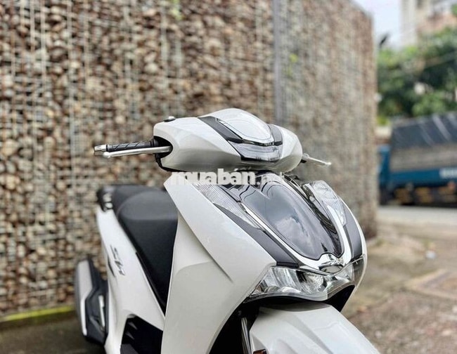 Honda SH 350i 2022 Trắng 10.000 km