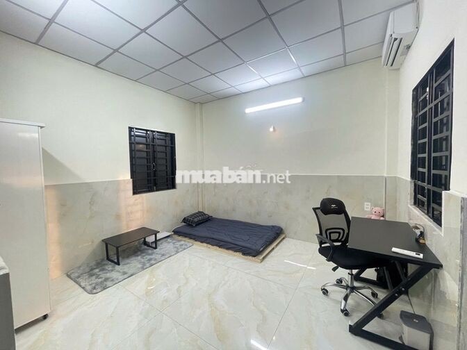 Phòng studio cực thoáng ngay gần Emart Phan Huy Ích 