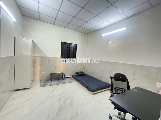 Phòng studio cực thoáng ngay gần Emart Phan Huy Ích 