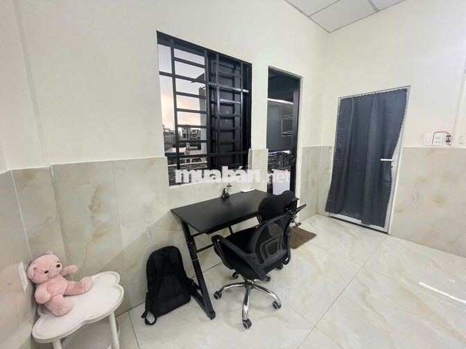 Phòng studio cực thoáng ngay gần Emart Phan Huy Ích 