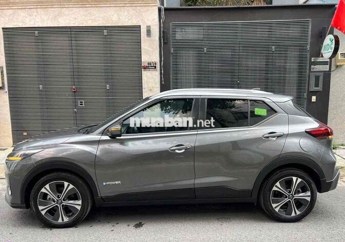Nissan Kicks e-POWER 2022 Xám Hybrid 75000 km