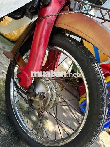 xe dh đỏ