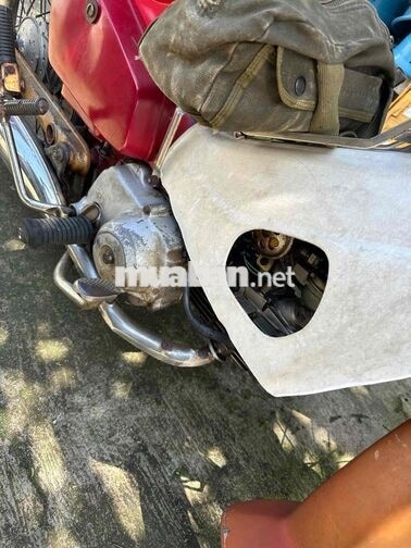 xe dh đỏ
