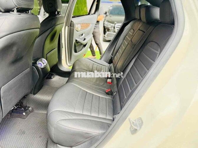 Mercedes GLC 200 4MATIC Facelift 2020 Trắng