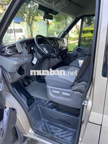 Ford Transit 2023 35000 km Nâu