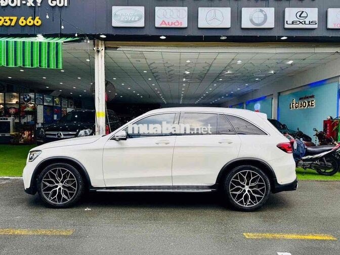 Mercedes GLC 200 4MATIC Facelift 2020 Trắng