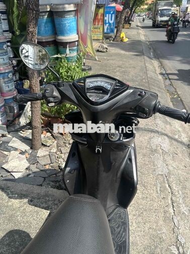 Cần bán xe luvias 2014 fi phun xăng điện tử