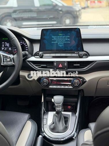Kia K3 1.6 Luxury Trắng