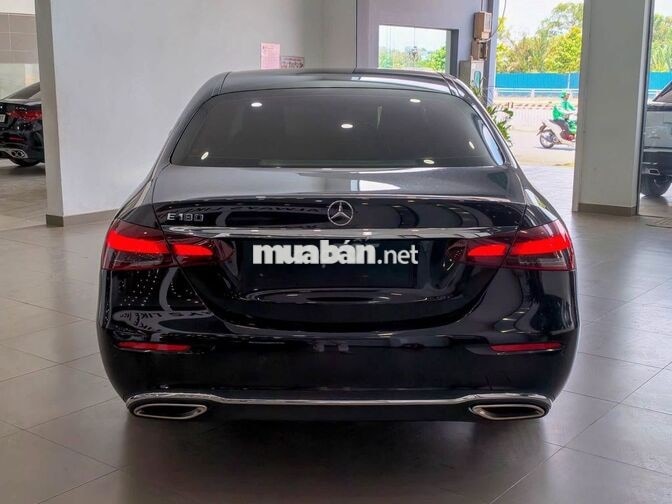 MERCEDES E180 MODEL 2023 FULL BẢO DƯỠNG HÃNG