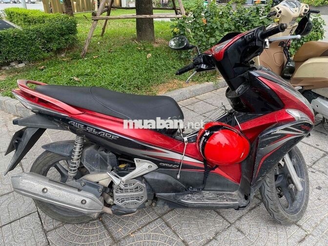 Honda Air Blade Fi dk chính chủ đầy đủ gt 6,5tr