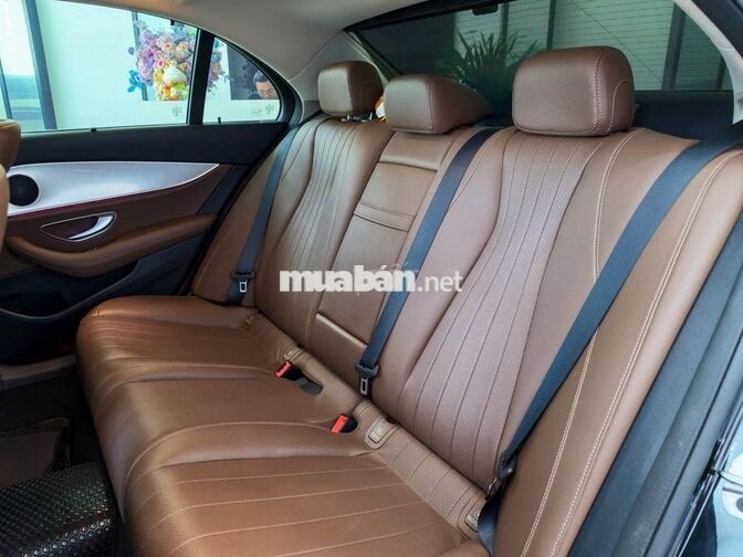 MERCEDES E180 MODEL 2023 FULL BẢO DƯỠNG HÃNG