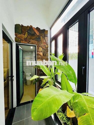 3-story house for rent, located on a 5.5m-wide street in Hoa Minh thuê