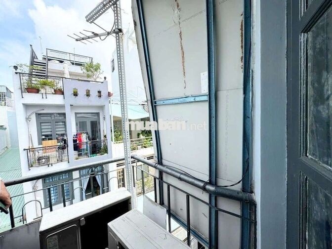 CHO THUÊ NHÀ 436 LẠC LONG QUÂN, Q11, 3PN, 8 TRIỆU, FULL NỘI THẤT