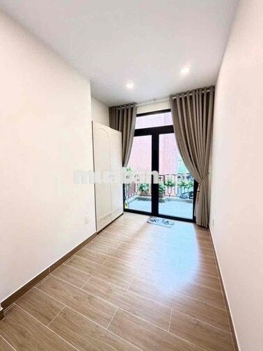 Bán nhà nhỏ xinh trung tâm Phú Nhuận