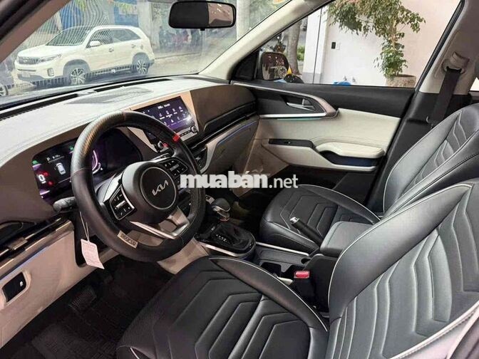 Kia Carens 2026 Xám 4.000km