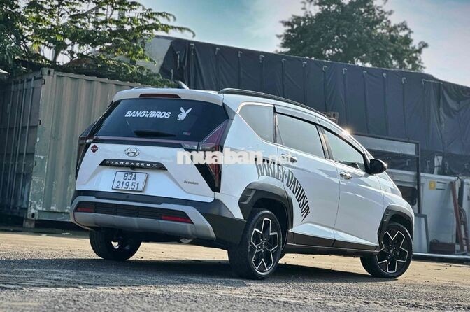 Hyundai Stargazer X Premium 2025 Trắng 7 chỗ 5 vạn