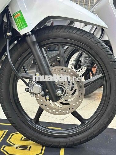 Honda Future 2024 Trắng 5000 km.BS68,Xe Chất