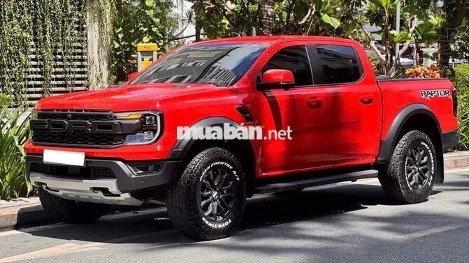 Bán Ford Raptor 2024 cá nhân đi kỹ, hỗ trợ góp