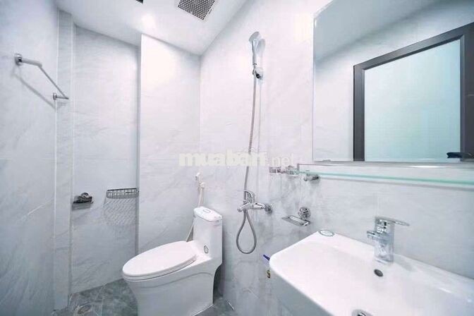Phương Mai- Nhà mới tinh, ô tô đỗ cửa, thang máy nhập khẩu, tiện ích