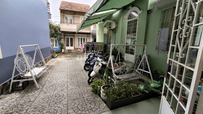 Vừa kinh doanh mặt tiền vừa ở - cặp nhà Quang Trung Thủ Đức, mặt tiền