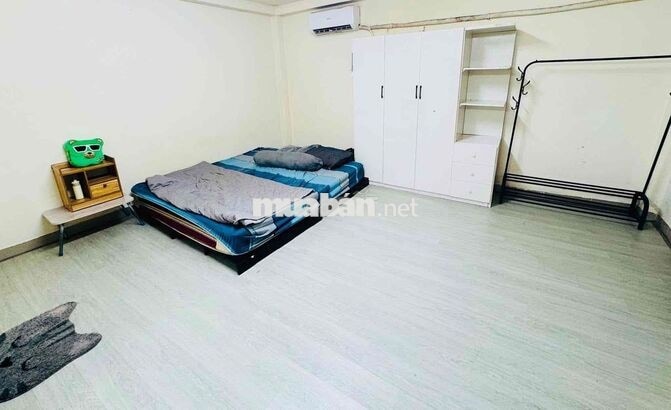 nhà share 1 phòng 35m2 máy lạnh,nước nóng,bếp