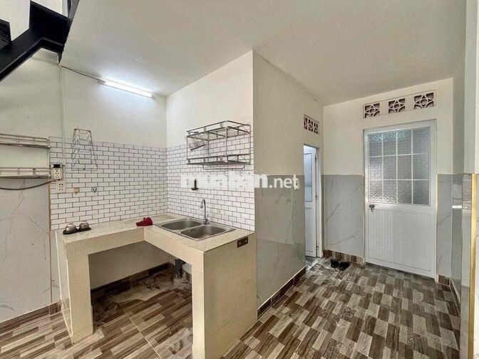 Nhà NGUYÊN CĂN 2 NVS NGAY CHỢ AN NHƠN GÒ VẤP