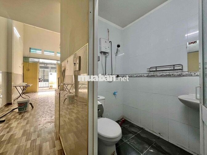Nhà NGUYÊN CĂN 2 NVS NGAY CHỢ AN NHƠN GÒ VẤP