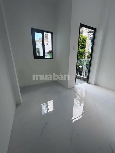 (220.211) Tân Phú, Hoàng Xuân Nhị, 2.79 tỷ, 18m2, Hẻm 3 gác thông, 2 t