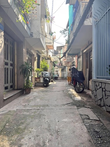 Chính chủ bán nhà hẻm 462/... Nguyễn Tri Phương Q10 - chỉ 5,2 tỷ