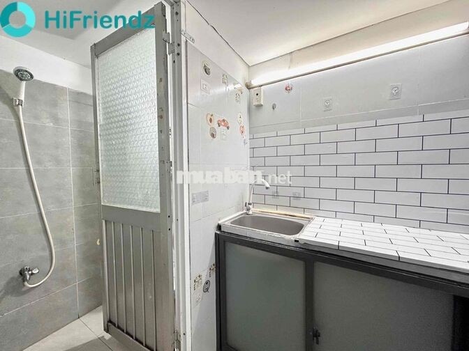 PHÒNG TRỌ CÓ GÁC FULL NỘI THẤT BAN CÔNG SÁT ĐẦM SEN - VĂN HIẾN GIÁ RẺ