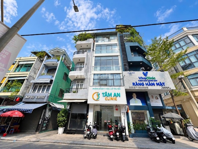 Bán nhà Mặt tiền kinh doanh sầm uất 4 Lầu THANG MÁY Trần Khắc Trân, P.
