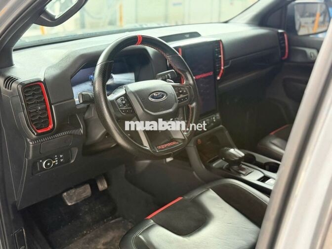 Ford Ranger Raptor 2.0L 4x4 AT 2024 Xám | 79000 Km