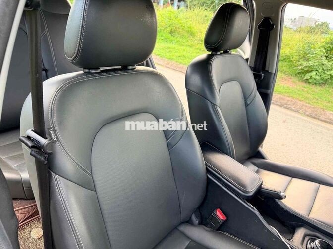 VF5 2024 đẹp keng lại là màu xám