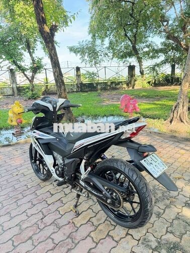 Honda Winner v1 2018 Trắng đen chính chủ bao kí