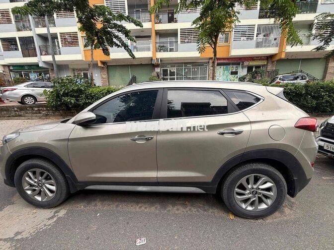 Hyundai Tucson 2.0AT 2018 11 vạn