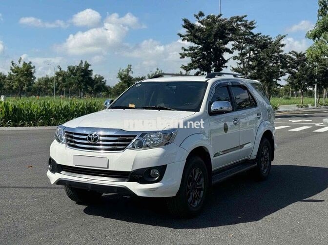Toyota Fortuner Sportivo 2015 đi cực ít