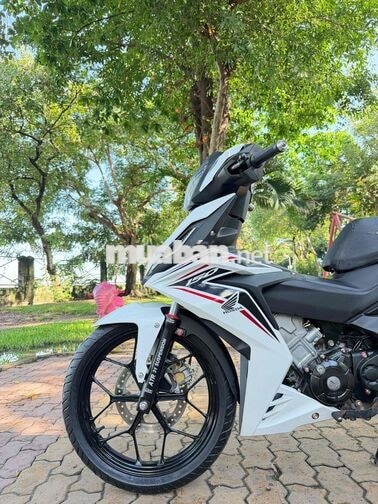Honda Winner v1 2018 Trắng đen chính chủ bao kí
