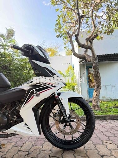 Honda Winner v1 2018 Trắng đen chính chủ bao kí